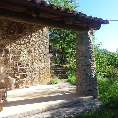 Bed & Breakfast Mas De Bourlenc *